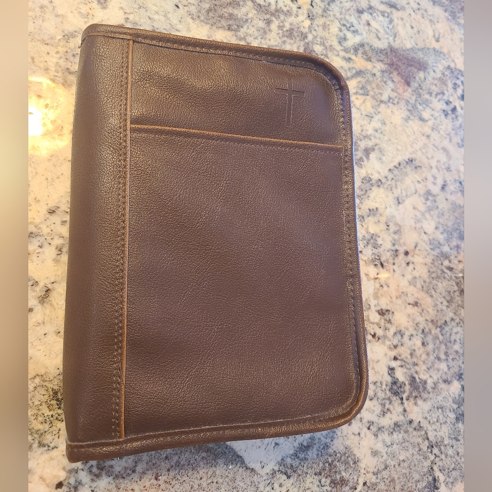 Brown Leather Bible Zippered Cover